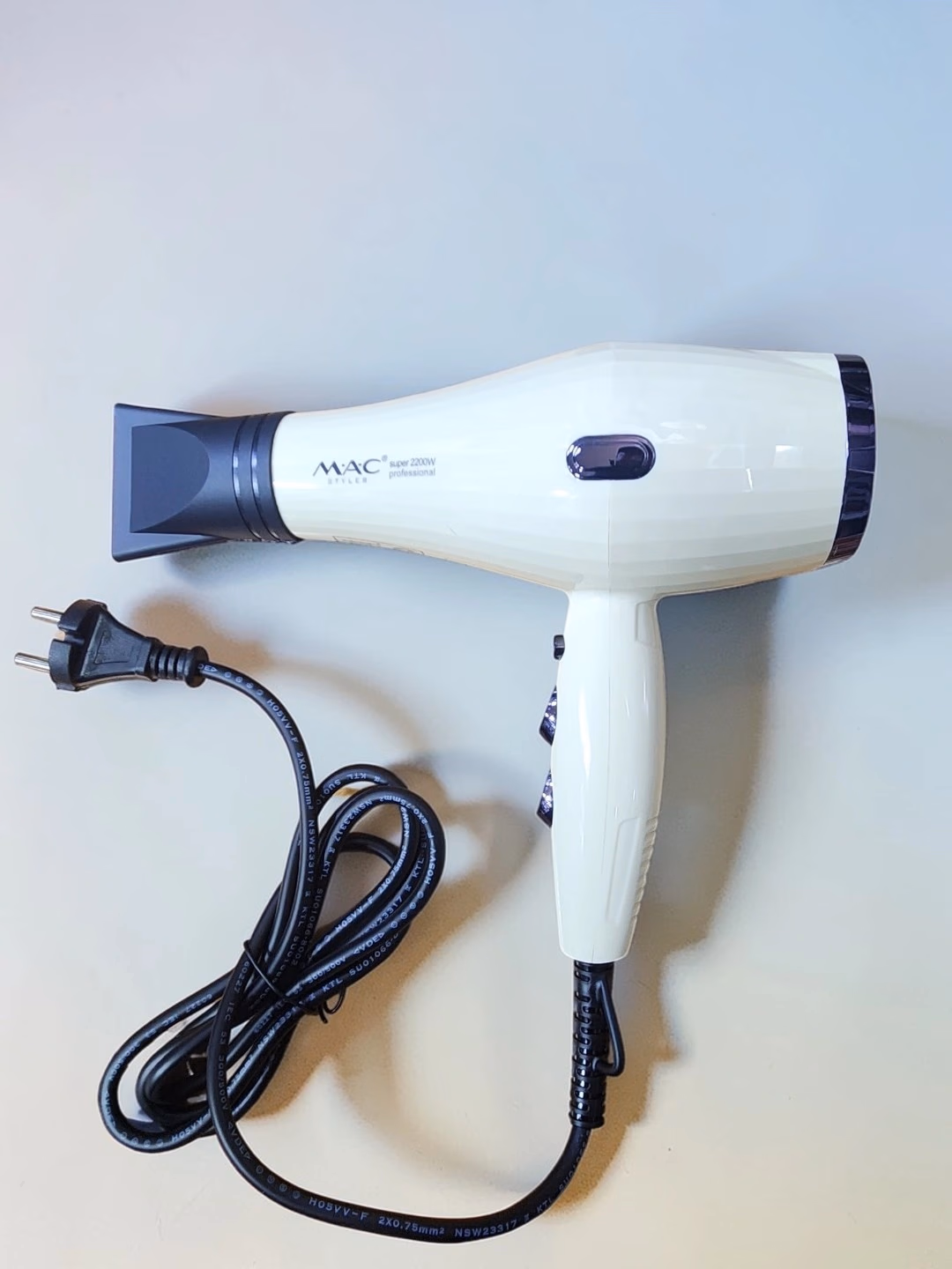 M·A·C STYLER MC-812 Professional Fen, Tez Quritish va Uslablash - 2