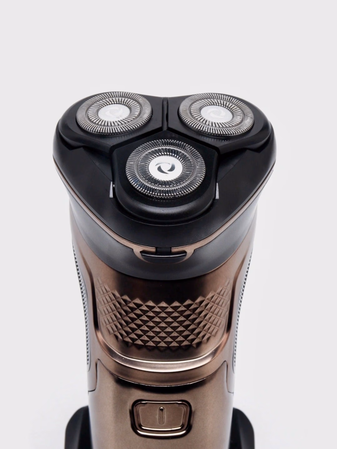 CRONIER CR-1228 IPX7 Suv O‘tkazmaydigan Britva, USB Quvvatli, 3 Sferik Boshli Pichoqlar - 3