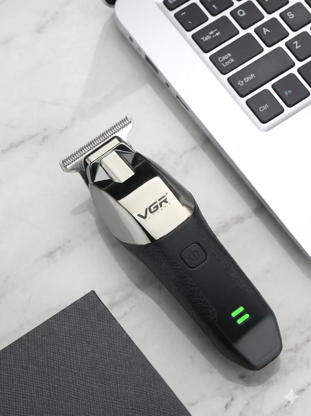 VGR V-171 Professional Soqol Trimmeri, T-pichoq, Xrom Korpus, 3 LED Indikator