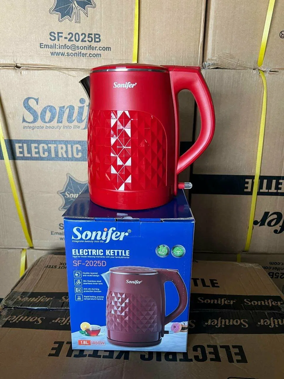 Elektr choynak Sonifer SF-2025D, металл/пластик, 1.8 л, блокировка без воды