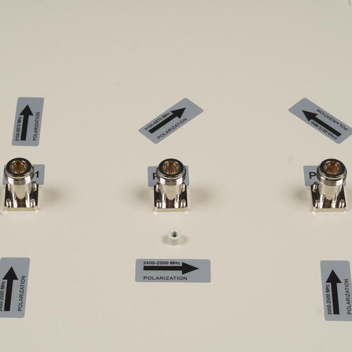 Антенна D-Link Outdoor Triple Polarization Dual-band Directional Panel Antenna, 11/12 dBi ANT70-1400N ANT70-1400N