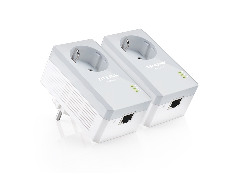 Адаптер TP-Link AV500 со встроенной электророзеткой, 500 Мбит/с Powerline, 2*Ethernet, 2 устройства в комплекте TL-PA4020PKIT TL-PA4020PKIT