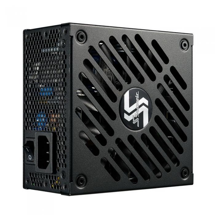 Блок питания Seasonic Focus SGX-500 Gold APFC 0.99; Модульный МВ(20+4), 1xCPU(4+4),2xPCI-E(6+2),3xSATA,3xMolex;Fan 120мм, S3FC ;КПД>87%;100-240В,50-60Гц;Защиты OPP/OVP/UVP/ OCP/OTP/SCP;EnergyStar,RoHS; MTBF>100000ч SSR-500SGX SSR-500SGX