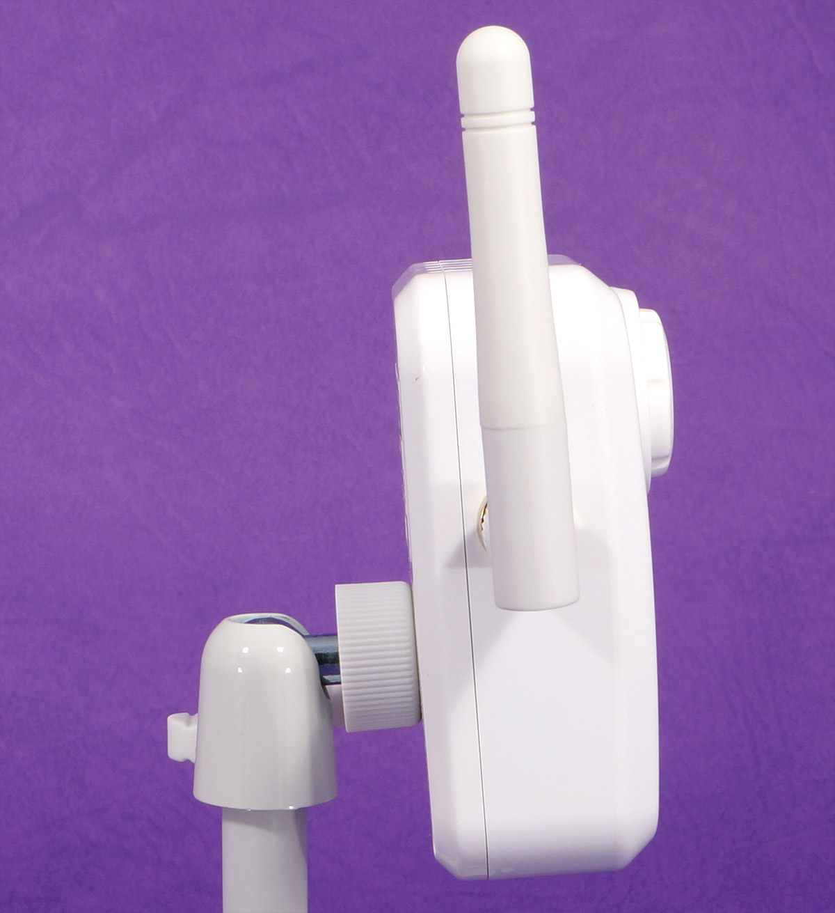 Камера TP-Link 150n, 1,3 Mpx, H.264, двустор аудио связь, просмотр с моб устр, разъём Micro SD, специальное ПО для TL-SC3230N TL-SC3230N