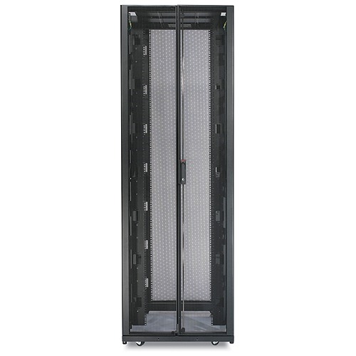Шкаф APC NetShelter SX 42U, боковые панели, черный AR3350 AR3350