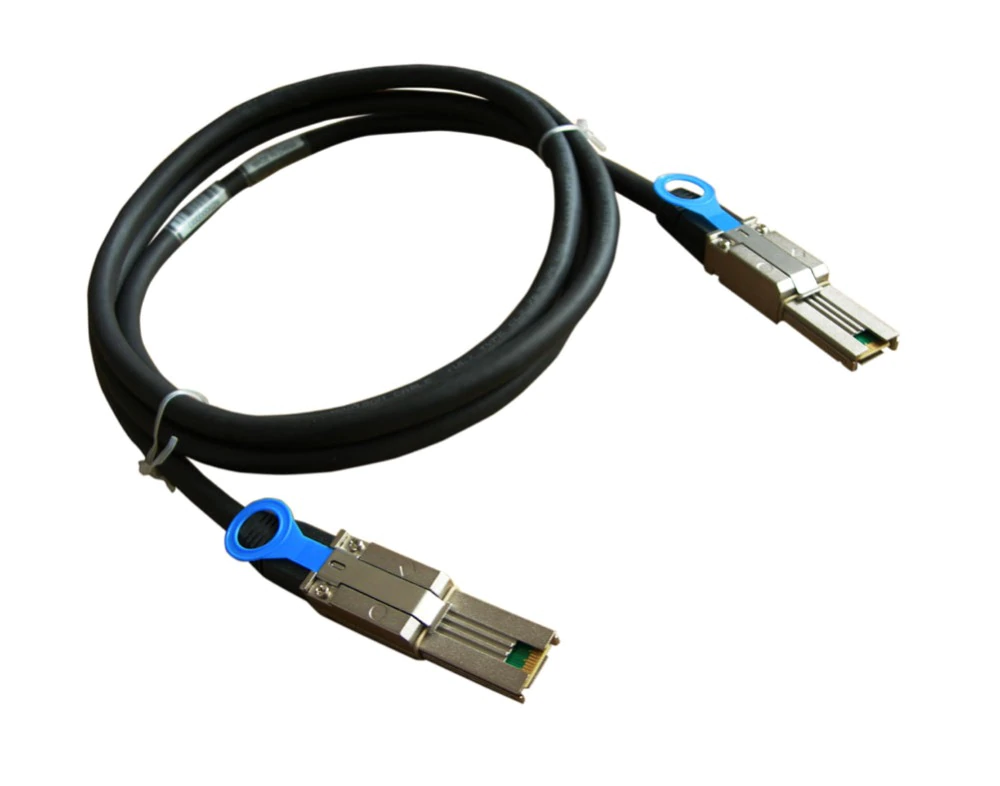 Кабель Lenovo External MiniSAS 8088/MiniSAS 8088  1m cable 00WE755 00WE755