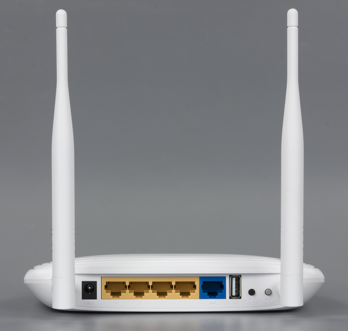 Беспроводный маршрутизатор TP-LINK 802.11b/g/n, до 300 Мбит/с, 2T2R, USB, функция QSS, (TL-WR842ND) TL-WR842ND