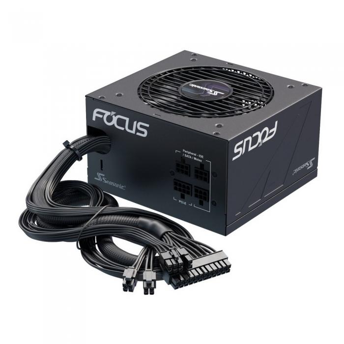 Блок питания Seasonic FOCUS GM-550 APFC 0.99; Модульный МВ(20+4), 1xCPU(4+4),2xPCI-E(6+2),6xSATA,3xMolex;Fan 120мм, S2FC ;КПД>87%;100-240В,50-60Гц;Защиты OPP/OVP/UVP/ OCP/OTP/SCP;EnergyStar,RoHS; MTBF>100000ч SSR-550FM SSR-550FM