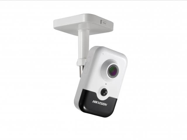 Видеокамера IP Hikvision DS-2CD2423G0-IW (2.8MM) 2Мп компактная с W-Fi и EXIR-подсветкой до 10м c объективом 2,8 mm DS-2CD2423G0-IW (2.8MM) DS-2CD2423G0-IW (2.8MM)