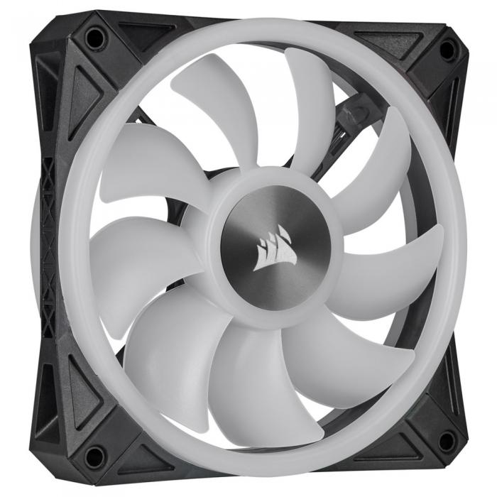 Вентилятор Corsair iCUE QL120 RGB  120mm PWM Triple Fan with Lighting Node CORE CO-9050098-WW CO-9050098-WW