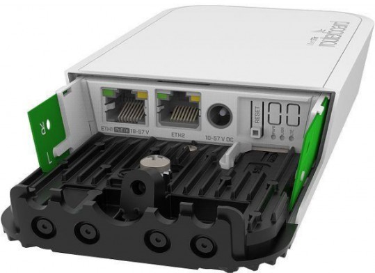 Точка доступа Mikrotik wAP ac LTE Kit with four core 710MHz CPU, 128MB RAM, 2x Gigabit LAN, built-in 2.4Ghz 802.11b/g/n Dual Chain wireless with integrated antenna,  built-in 5Ghz 802.11an/ac Dual Chain wireless wi RBwAPGR-5HacD2HnD&R11e-LTE6 RBwAPGR-5HacD2HnD&R11e-LTE6