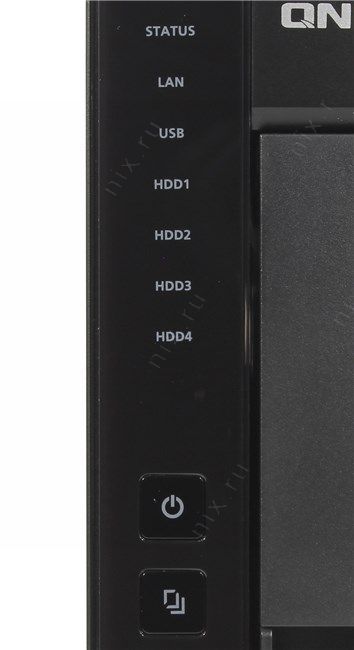 Сетевой RAID-накопитель QNAP 4 отсека для HDD, HDMI-порт. Intel Celeron J1900 2,0 ГГц, 2ГБ. TS-451+-2G TS-451+-2G