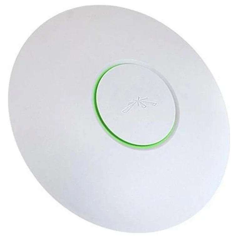 UniFi Long Range. Точка доступа WiFi 802.11g/n, работает с контроллером UniFi. В комплекте 3 точки UAP-LR-3(EU)