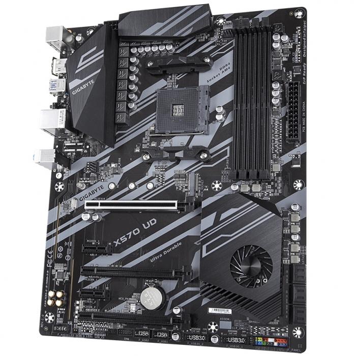 Материнская плата Gigabyte Soc-AM4 AMD X570 4xDDR4 ATX AC`97 8ch(7.1) GbLAN RAID+HDMI X570 UD X570 UD