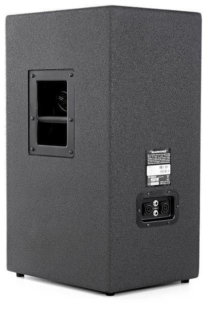 Акустическая система Yamaha C115V пассивная 2-полосная. 15" НЧ, 2" ВЧ. 55 Гц -16 кГц. 250 Вт / 500 Вт / 1000 Вт (8  Ом). H x V: 90° х 40°. Макс. SPL: 129 dB. 2 x Phone, 2 x speakON. 35 мм. Цвет: чёрный. WJ25580 WJ25580