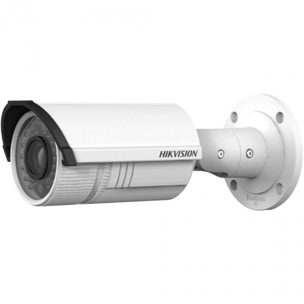 Видеокамера IP Hikvision DS-2CD2622F-IS уличная c ИК-подсветкой (до 30м), варифокальный объектив 2.8-12мм DS-2CD2622F-IS DS-2CD2622F-IS