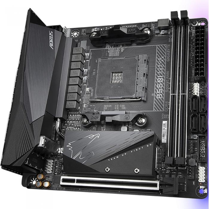 Материнская плата Gigabyte , Socket AM4, AMD B550, 2xDDR4-3200, HDMI+HDMI+DP, 1xPCI-Ex16, 4xSATA3(RAID 0,1,10), 2xM.2, 8 Ch Audio, 1x2,5GLan, WiFi, (0+2)xUSB2.0, (5+2)xUSB3.2, (1+0)xUSB 3.2 Type-C™, Mini-ITX, RTL B550I AORUS PRO AX B550I AORUS PRO AX