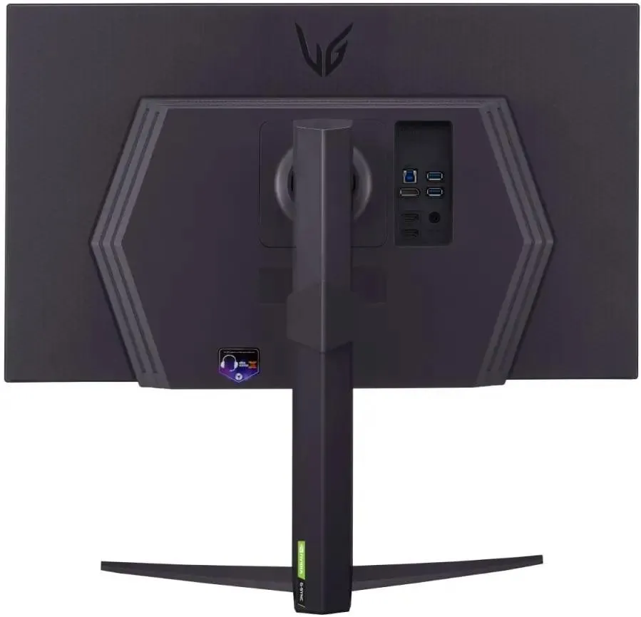 Монитор LG UltraGear 27GR83Q-B 27" черный IPS LED 16:9 HDMI матовая HAS Piv 1000:1 400cd 178гр/178гр 2560x1440 240Hz G-Sync FreeSync Premium DP 2K USB 6.2кг 27GR83Q-B.ARUZ 27GR83Q-B.ARUZ