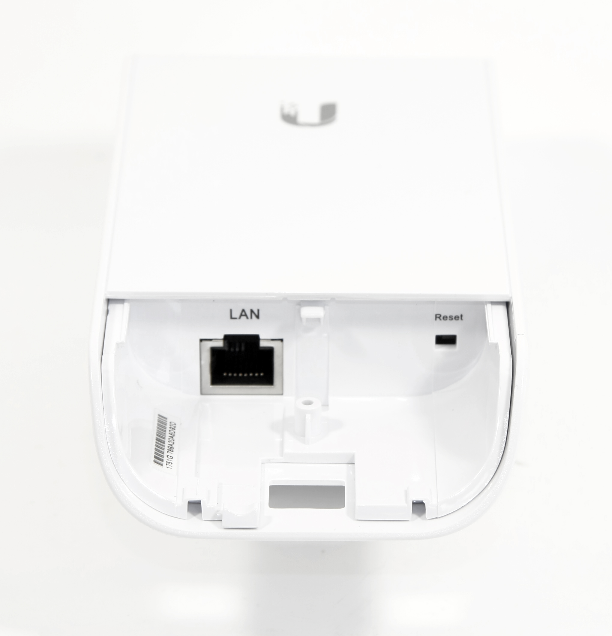 Антенна Ubiquiti NanoStation Loco M5 антенна панельная активная LOCOM5 LOCOM5