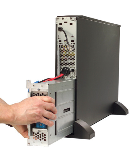 Источник бесперебойного питания APC Smart-UPS 1500VA/1425W, 230V, DB-9 RS-232, RJ-45 10/100 Base-T, USB SUM1500RMXLI2U SUM1500RMXLI2U