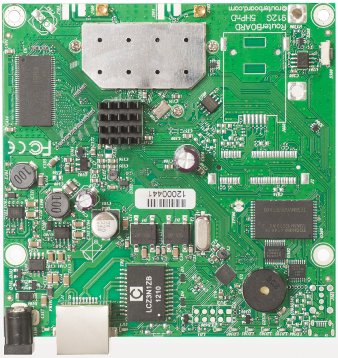 Маршрутизатор Mikrotik RouterBOARD 911G with 600Mhz Atheros CPU, 32MB RAM, 1xGigabit LAN, built-in 5Ghz 802.11a/n 2x2 two chain wireless, 2xMMCX connectors, RouterOS L3 RB911G-5HPnD RB911G-5HPnD