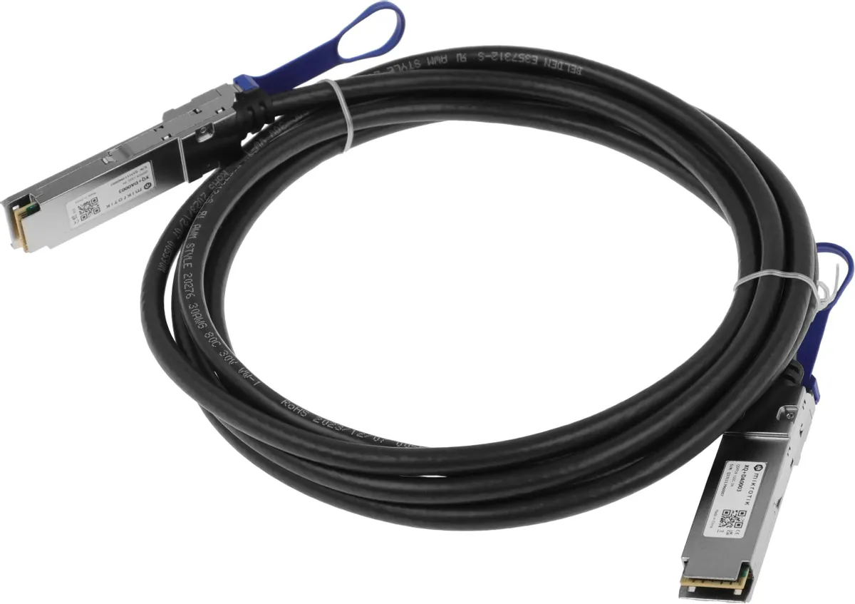 Кабель Mikrotik интерфейсный 100 Gigabit QSFP28 direct attach cable, 3m XQ+DA0003 XQ+DA0003