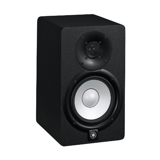 Акустическая система Yamaha HS5 студийного мониторинга ближней зоны активная 2-полосная, Частотный диапазон 54Гц - 24кГц, 70-ваттный усилитель мощности с раздельным усилением: 45 Ватт НЧ, 25 Ватт ВЧ, XLR + TRS, цвет черный ZC98620 ZC98620
