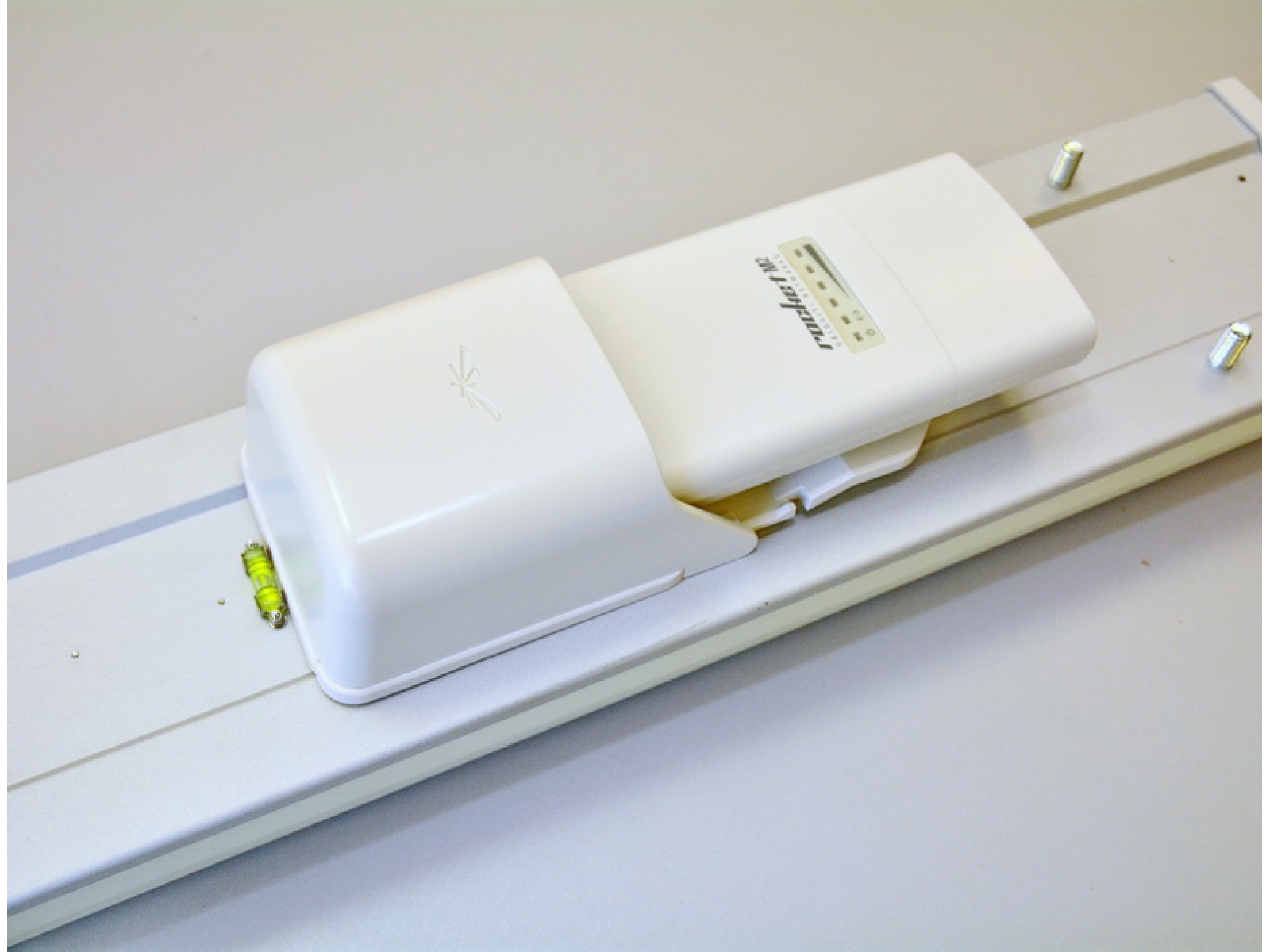 Секторная антенна двойной поляризации Ubiquiti AirMax Sector Antenna AM-5G19-120 AM-5G19-120