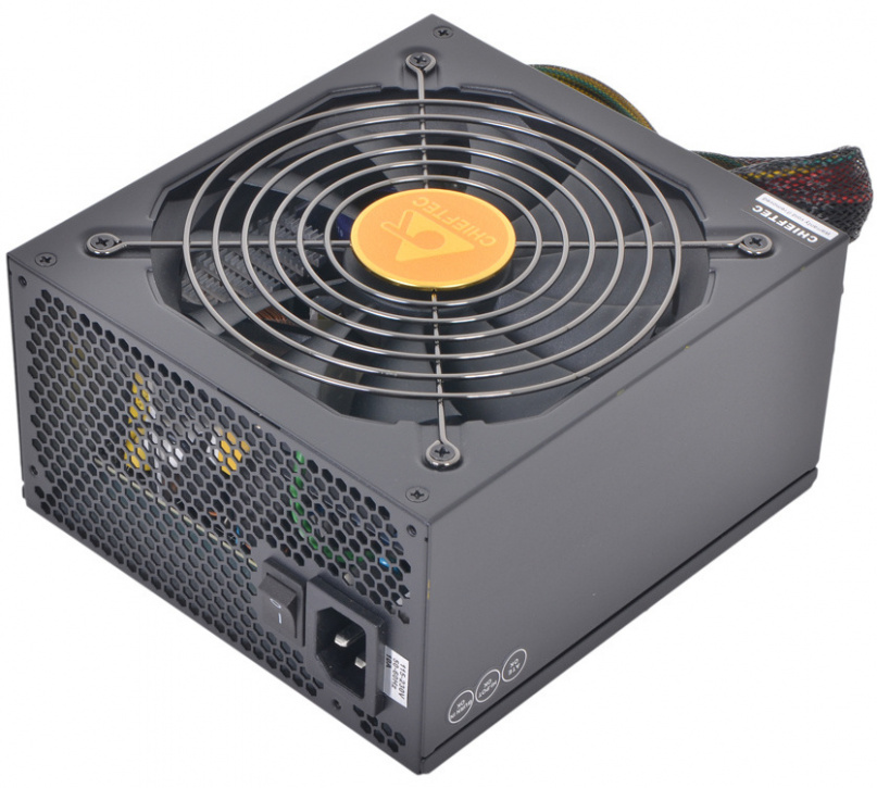 Блок питания Chieftec 650W, v2.3/EPS, APFC, Cable Management, 140mm fan (APS-650CB) APS-650CB