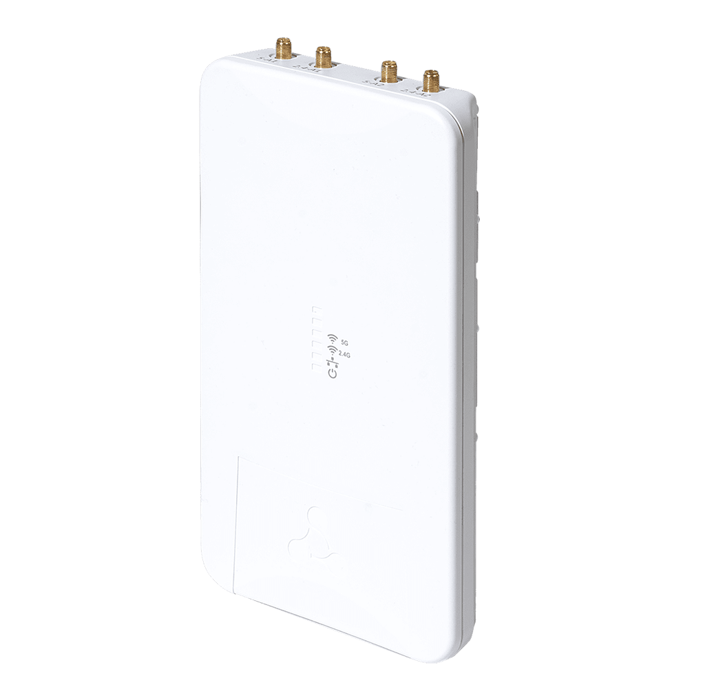 Точка доступа Eltex  802.11ax  (WiFi 6), 2.4/5GHz; 2х2 MU-MIMO; 1 порт 100/1000/2500 Base-T, 4 разъема SMA-типа для подключения внешних антенн, 48/56В WOP-30L