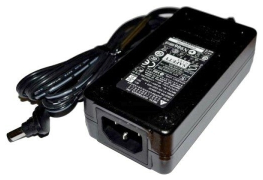 Блок питания Cisco Power transformer for the DX70 and DX80 series CP-PWR-CUBE-5 CP-PWR-CUBE-5