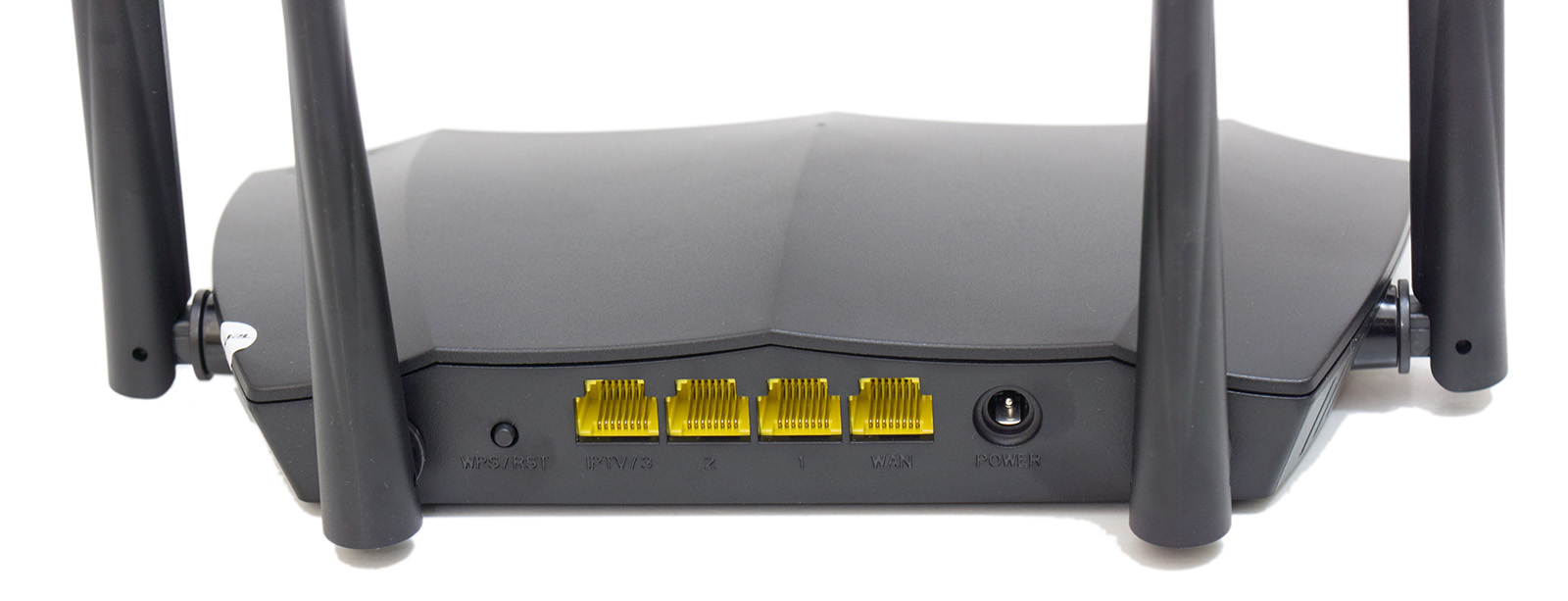 Роутер Tenda  3x1000 Мбит/сек, Wi-Fi; Стандарты Wi-Fi 802.11 b, g, n, ac; 2.4 ГГц; 5 ГГц ,  IPv6 AC8 AC8 #1