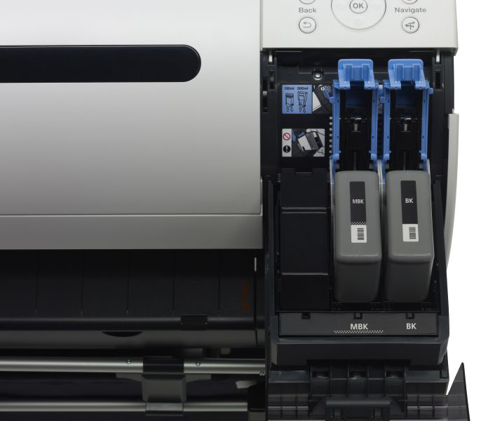Плоттер Canon iPF670 24"/610mm, 5 colors (макс.объём-130мл), 2400x1200dpi, 256Mb, GARO, HP-GL/2, HP RTL, USB/LAN 9854B003 9854B003