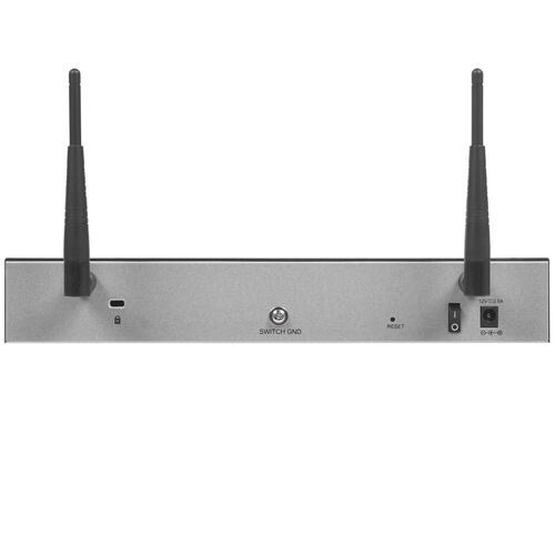 Маршрутизатор D-Link Wireless AC1200 Gigabit VPN Router with 2 10/100/1000Base-T WAN ports, 4 10/100/1000Base-T LAN ports and 1 USB ports DSR-500AC/RU/A1A DSR-500AC/RU/A1A