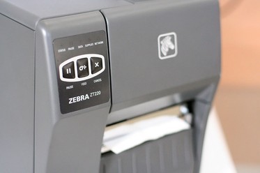 Принтер этикеток коммерческого класса Zebra ZT220 TT 203 dpi, Serial, USB ZT22042-T0E000FZ ZT22042-T0E000FZ #2