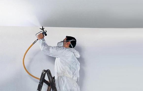 Как покрасить потолок по старой краске — выбор краски, подготовка, техника окрашивания