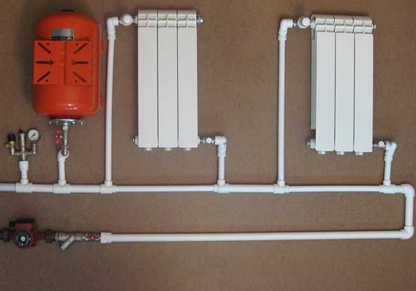Система отопления из металлопластиковых труб: преимущества, нюансы монтажа