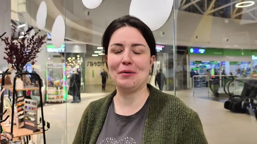 Кто  такая Мия ? Ей же всего 7 лет, и она уже учитель - преподаватель по рукоделию!