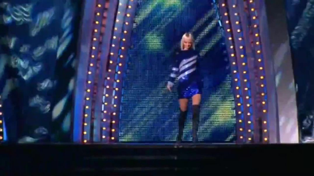 ⁣Валерия - Человек дождя [Live] (2008)