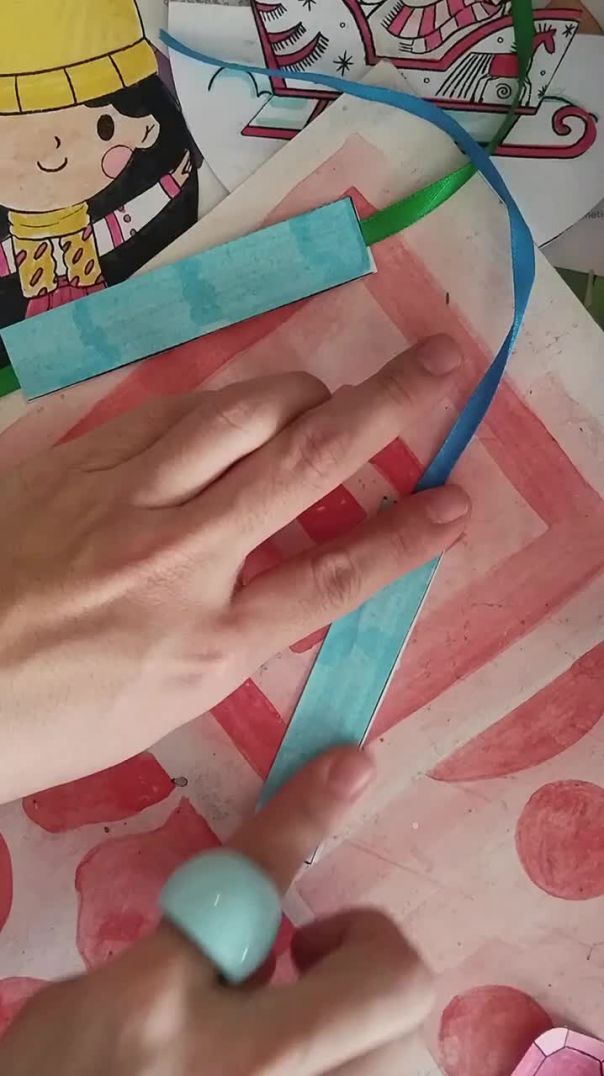 Бумажные браслеты