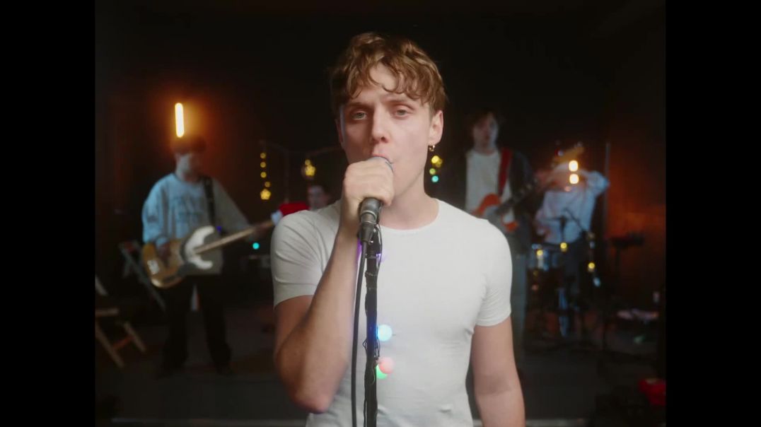 ⁣Ваня Дмитриенко, Yanix - Иней (Mood Video)