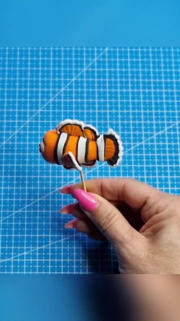 ЛЕПИМ РЫБКУ НЕМО ИЗ ВОЗДУШНОГО ПЛАСТИЛИНА