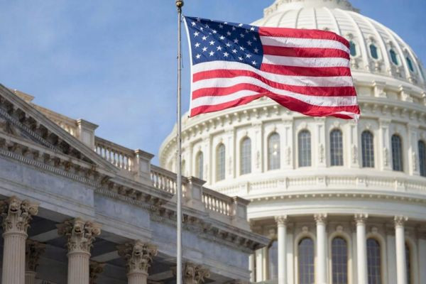 ISTOKS:Белый дом запретил чиновникам использовать инсайдерскую информацию для ставок на войну с Ираном....