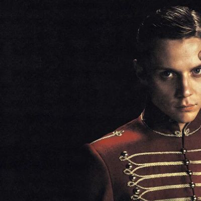 Фан-аккаунт Вани Дмитриенко 