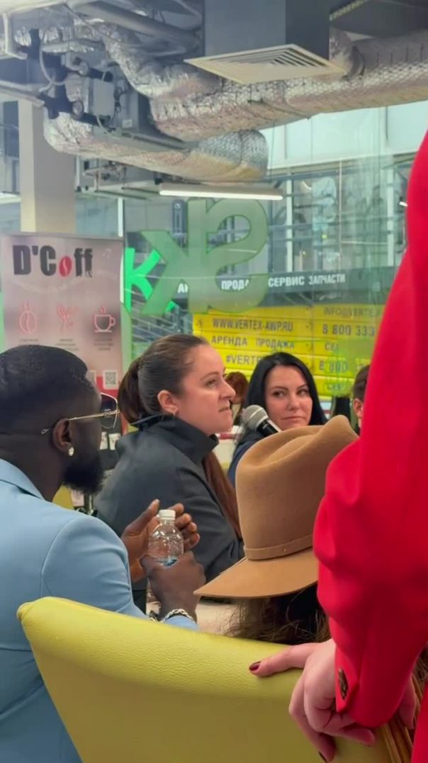 Вчера в Сколково: Круглый стол "Наследие" от Медиахолдинга Брусника!