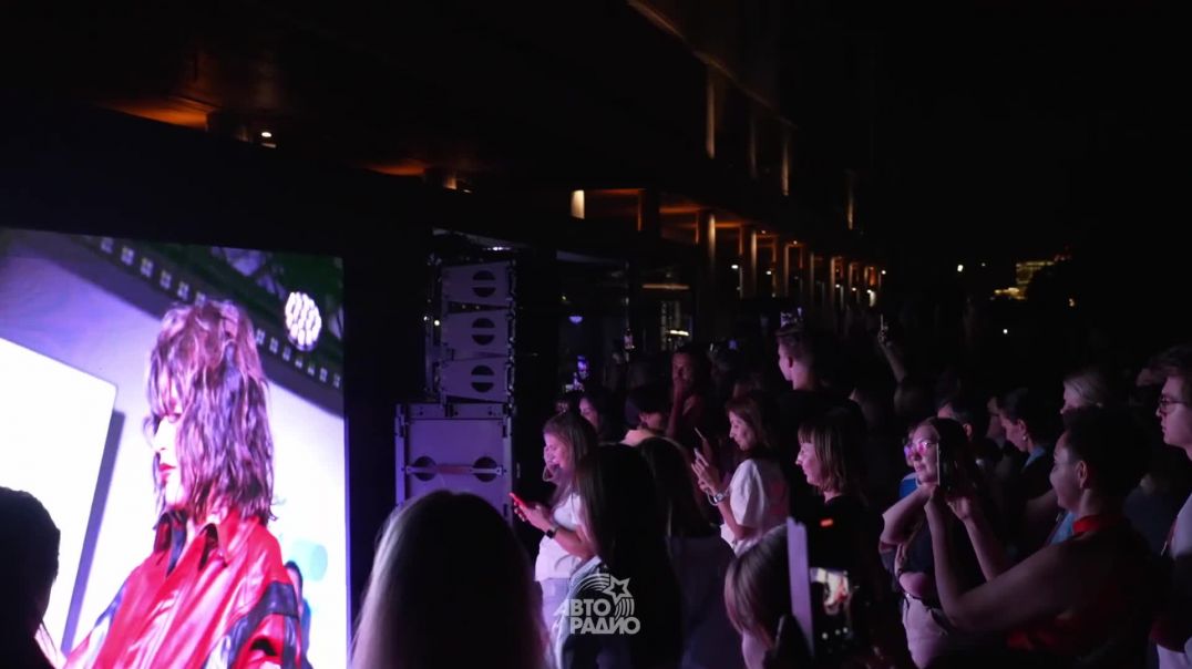 ⁣Zivert - Мутки (LIVE @ Авторадио)