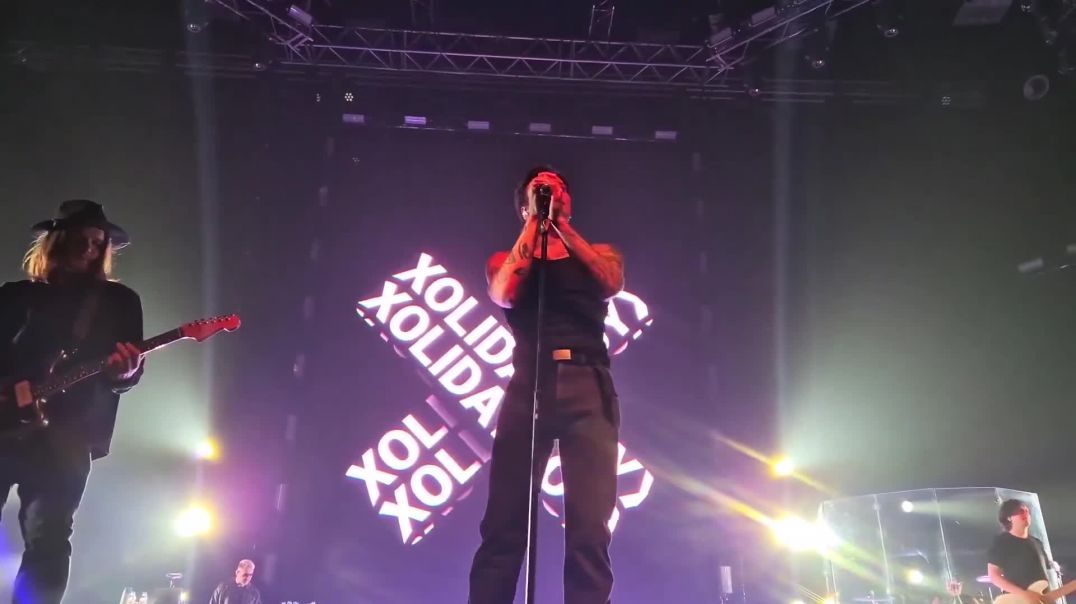 ⁣XOLIDAYBOY - LOVE AGAIN