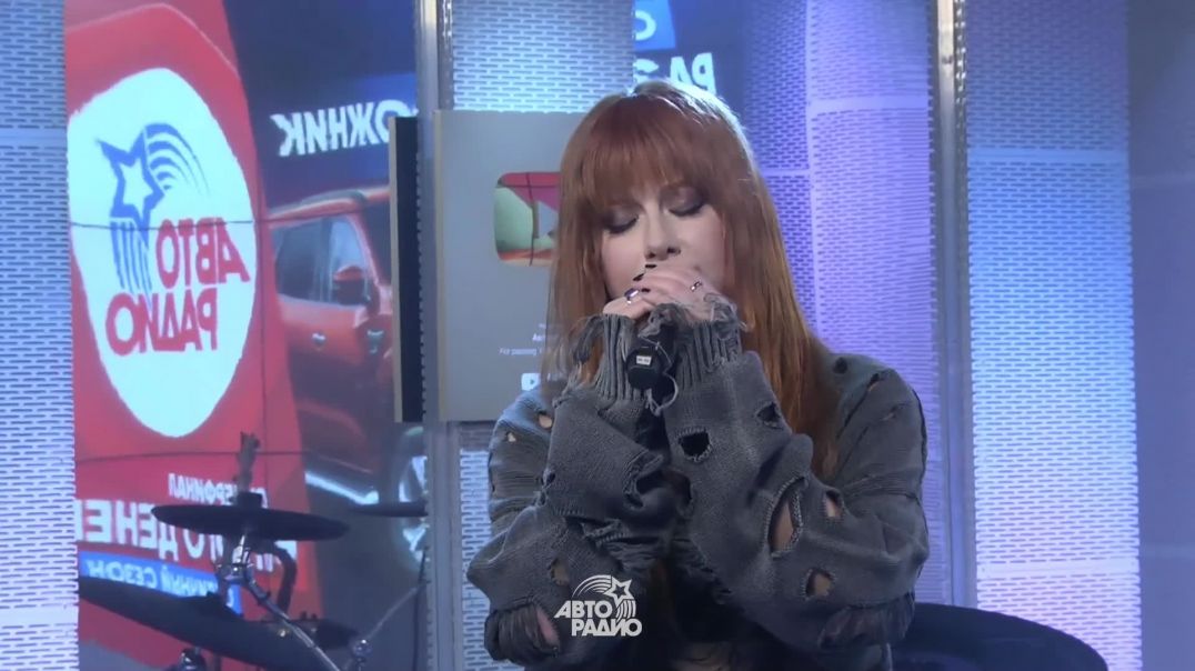 ⁣Юлия Савичева - От Его Голоса (LIVE @ Авторадио)