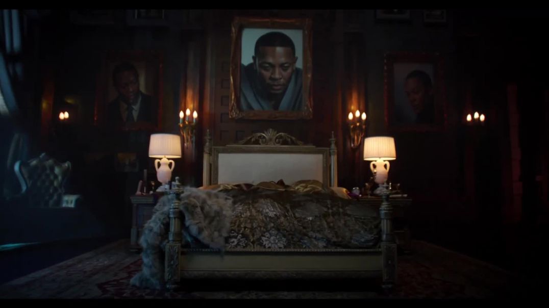 ⁣Eminem - Houdini [Official Music Video]