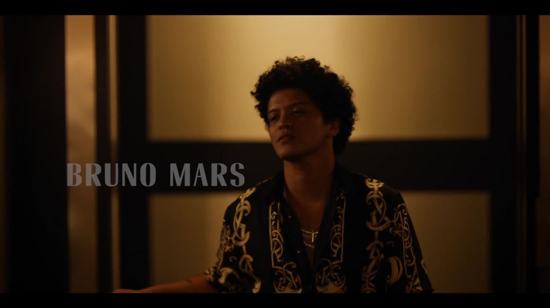 Bruno Mars - Versace On The Floor [Official Video]
